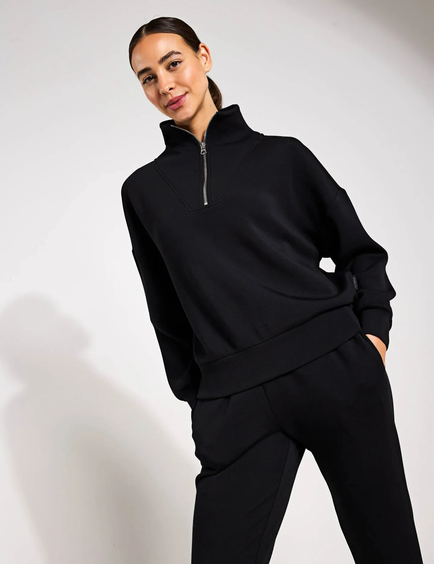 Hawley Half Zip Sweat - Black