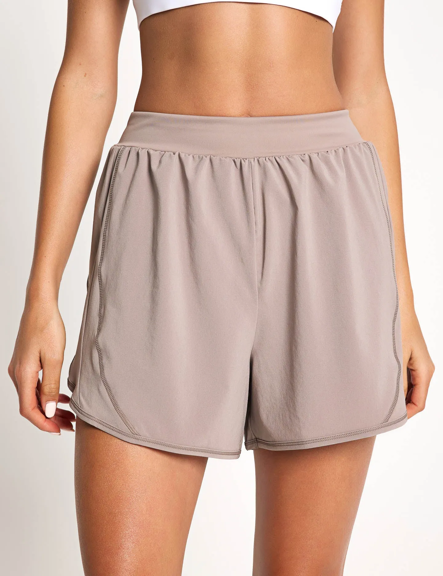 Lux Woven Short - Gritty Grey