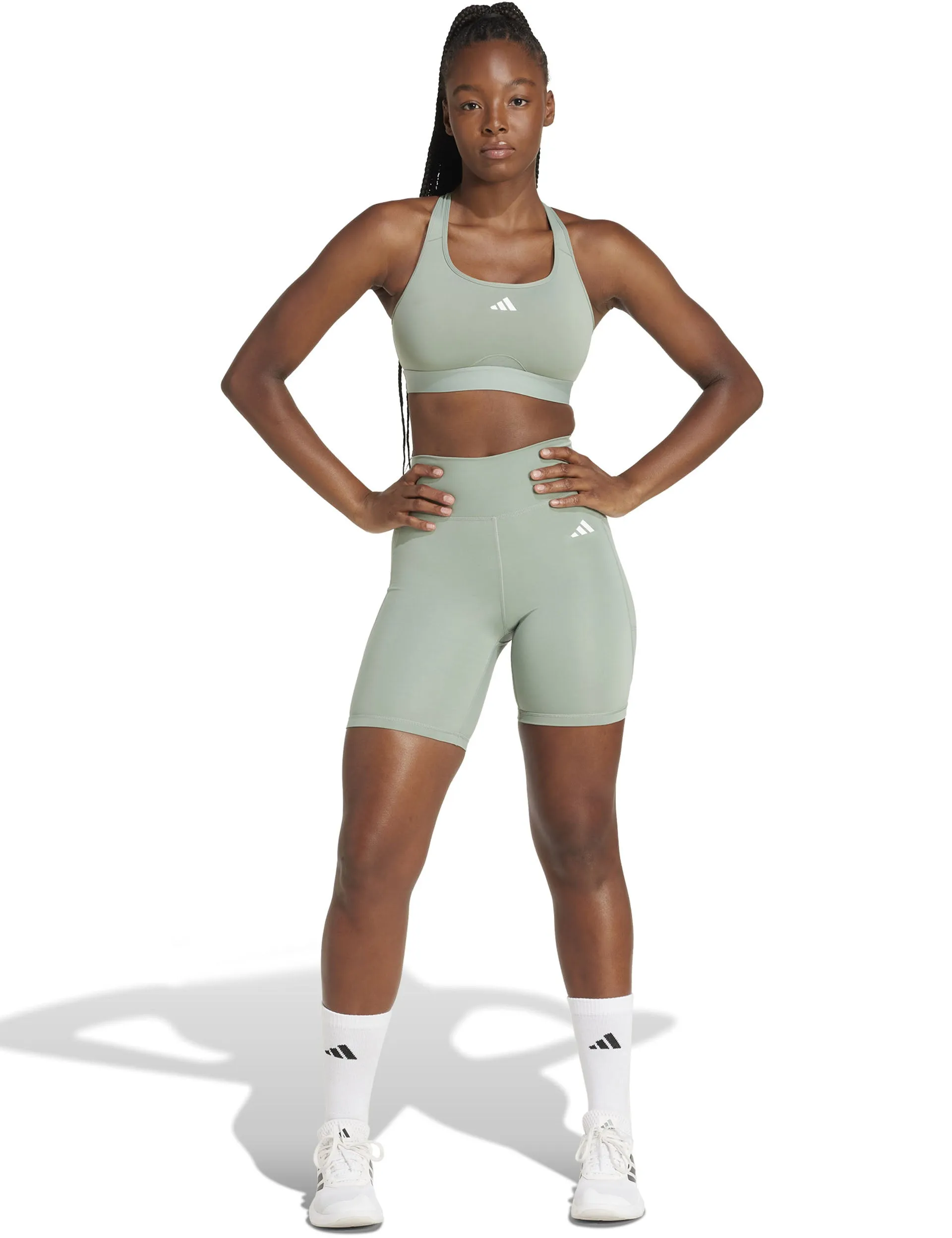 Optime Essentials Stash Pocket 7-Inch Short Leggings - Silver Green/White