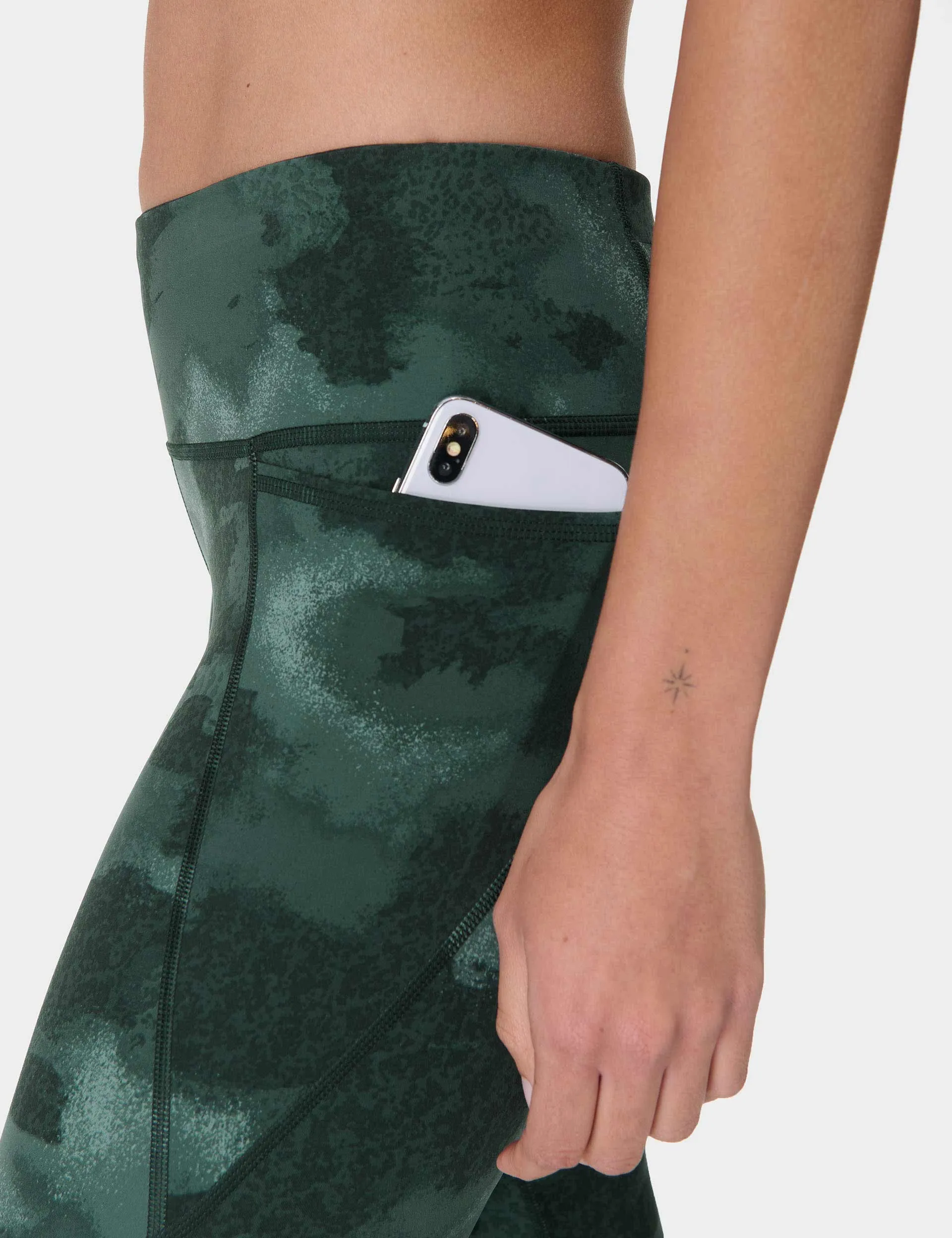 Power 7/8 Gym Leggings - Green Terrain Camo Print