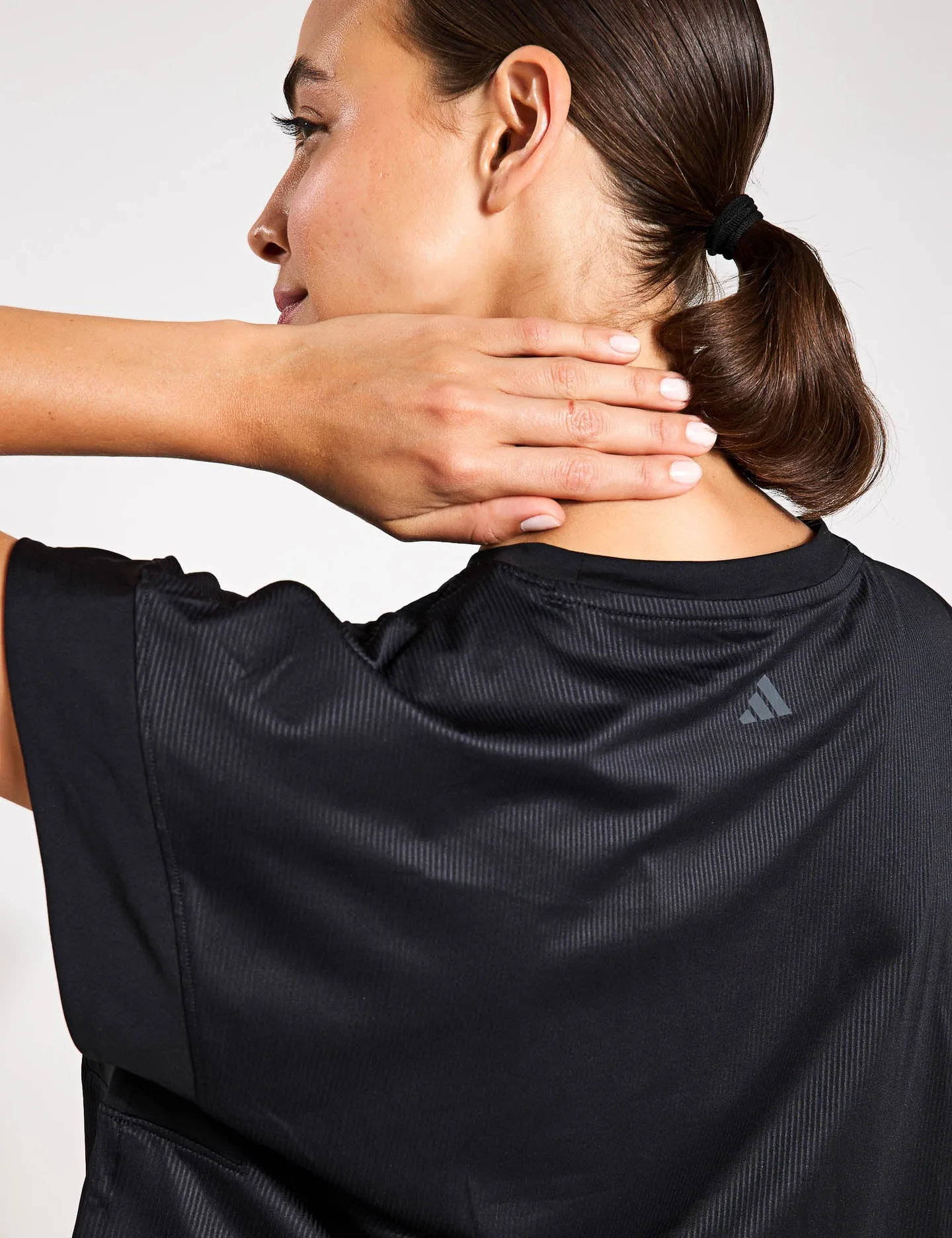 Studio T-Shirt - Black/Grey Six
